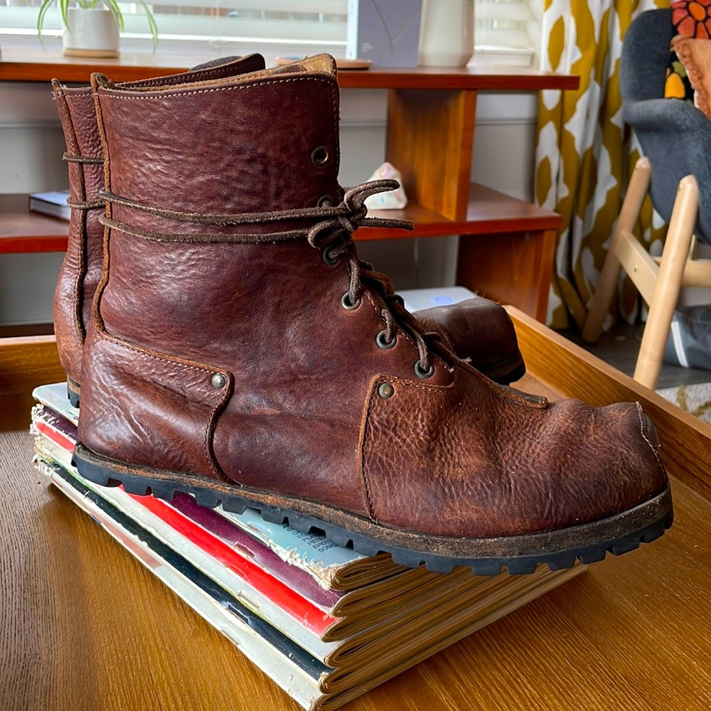 Cydwoq Grinder-V (Lugged Sole) Boots